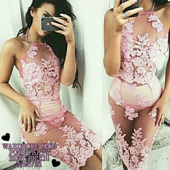 Dresses & Skirts - 💋EMBROIDERED BACKLESS HALTER MESH LACE DRESS!!!